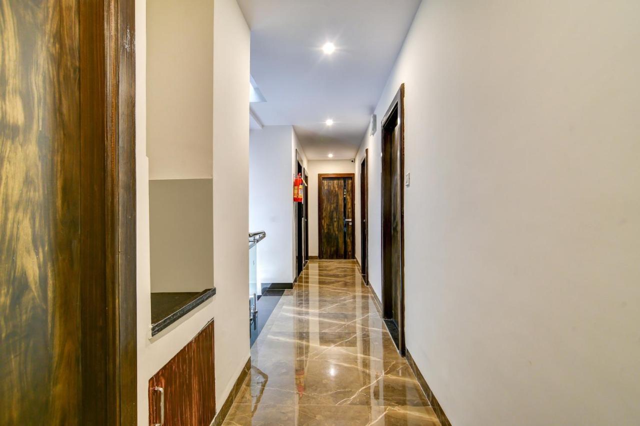 Capital O 77828 Hotel Twinkle Regency Indore Buitenkant foto